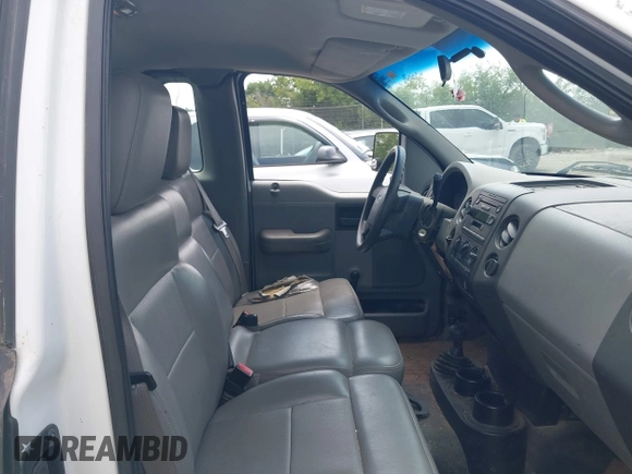 2005 Ford F-150 XL with VIN 1FTRF14W25NA18309, listed as a IAAI auction lot 42694465 with 242,618 mi miles and . Bid and sale history available at DreamBid. Image 5.