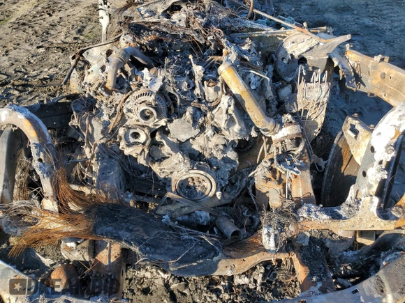2022 Ford F-250 XL z VIN 1FT8W2BT8NED61071, wystawiony jako Copart lot #41695165 z przebiegiem Nie podano mil oraz Nie do naprawy • Non repairable. Historia ofert i sprzedaży dostępna na DreamBid. Obrazek 11.