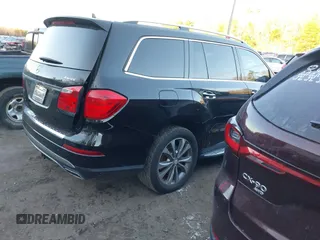 2016 Mercedes-Benz GL with VIN 4JGDF6EE6GA622688, listed as a IAAI auction lot 41283307 with 82,776 mi miles. Bid and sale history available at carsss.com. Image 4.