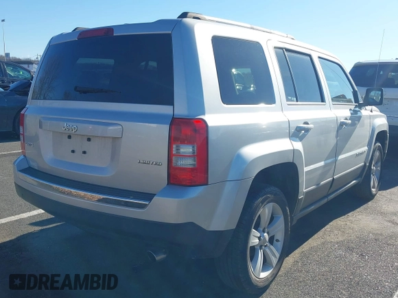 2012 Jeep Patriot Limited with VIN 1C4NJRCB4CD649916, listed as a IAAI auction lot 41732193 with 137,359 mi miles and . Bid and sale history available at carsss.com. Image 4.