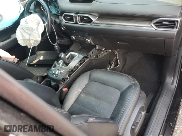 2018 Mazda CX-5 Grand Touring z VIN JM3KFBDM0J0403095, wystawiony jako Copart lot #48594495 z przebiegiem Nie podano mil oraz Szkoda całkowita • Salvage title. Historia ofert i sprzedaży dostępna na DreamBid. Obrazek 8.