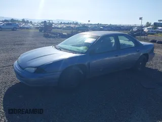 1995 Dodge Intrepid z VIN 2B3HD46T2SH629582, wystawiony jako IAAI lot #42334308 z przebiegiem 147 022 mil mil oraz . Historia ofert i sprzedaży dostępna na DreamBid. Obrazek 2.