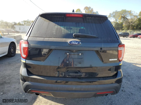 2017 Ford Police Interceptor Utility with VIN 1FM5K8AT3HGA77239, listed as a Copart auction lot 72753094 with 98,784 mi miles and Clean Title. Bid and sale history available at carsss.com. Image 6.