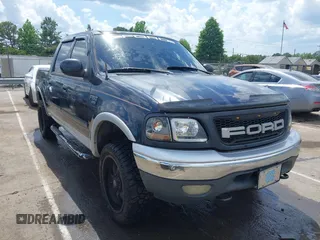 2001 Ford F-150 XLT z VIN 1FTRW08LX1KD56482, wystawiony jako IAAI lot #42155153 z przebiegiem 340 009 mil mil oraz . Historia ofert i sprzedaży dostępna na DreamBid. Obrazek 1.