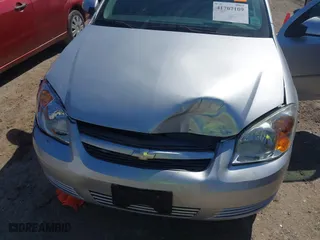 2009 Chevrolet Cobalt LT w/2LT with VIN 1G1AT58H397295546, listed as a IAAI auction lot 41707109 with 194,059 mi miles. Bid and sale history available at carsss.com. Image 6.