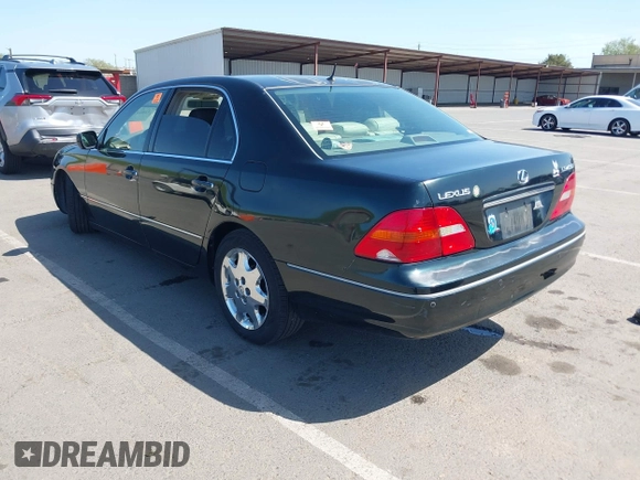2001 Lexus LS 430 z VIN JTHBN30F810045610, wystawiony jako IAAI lot #42004279 z przebiegiem 143 497 mil mil oraz . Historia ofert i sprzedaży dostępna na DreamBid. Obrazek 3.