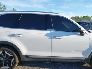 2023 Kia Telluride S with VIN 5XYP64GC8PG327724, listed as a IAAI auction lot 41839462 with 26,891 mi miles and . Bid and sale history available at carsss.com. Image 13.