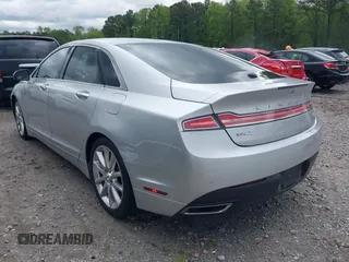 2016 Lincoln MKZ Hybrid with VIN 3LN6L2LU6GR605724, listed as a IAAI auction lot 41989432 with 154,035 mi miles. Bid and sale history available at carsss.com. Image 3.