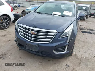 2018 Cadillac XT5 Luxury FWD with VIN 1GYKNCRS3JZ142575, listed as a IAAI auction lot 41546325 with 220,513 mi miles. Bid and sale history available at carsss.com. Image 6.