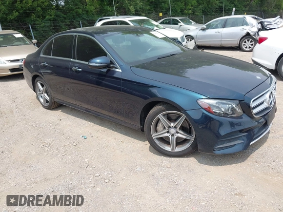 2017 Mercedes-Benz E 300 Luxury с VIN WDDZF4KB2HA012027, выставлен на аукционе IAAI как лот 42490873 с пробегом 95 361 миль миль и . История ставок и продаж доступна на DreamBid. Изображение 1.