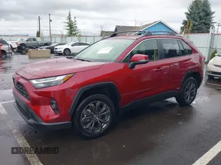 2025 Toyota RAV4 Hybrid XLE Premium with VIN JTMB6RFV6SD156635, listed as a IAAI auction lot 41979039 with 1,849 mi miles and . Bid and sale history available at DreamBid. Image 18.