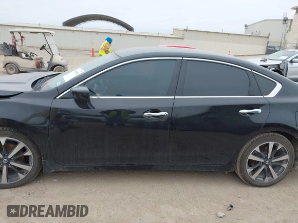 2018 Nissan Altima 2.5 S with VIN 1N4AL3AP5JC226596, listed as a IAAI auction lot 41590913 with 108,632 mi miles. Bid and sale history available at carsss.com. Image 15.