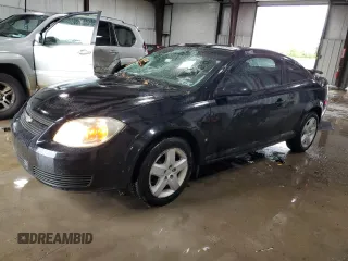 2007 Chevrolet Cobalt LT z VIN 1G1AL15FX77364161, wystawiony jako Copart lot #57067955 z przebiegiem 107 507 mil mil oraz Szkody całkowita. Historia ofert i sprzedaży dostępna na DreamBid. Obrazek 1.