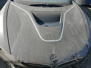 2016 BMW i8 z VIN WBY2Z2C52GV675555, wystawiony jako Copart lot #75122724 z przebiegiem Nie podano mil oraz Nie do naprawy • Non repairable. Historia ofert i sprzedaży dostępna na DreamBid. Obrazek 11.