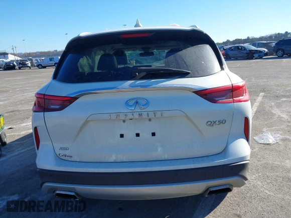 2020 Infiniti QX50 Essential with VIN 3PCAJ5M37LF111864, listed as a IAAI auction lot 41448436 with 54,337 mi miles and . Bid and sale history available at DreamBid. Image 16.