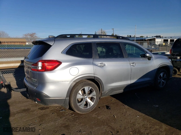 2019 Subaru Ascent Premium with VIN 4S4WMAFDXK3472282, listed as a Copart auction lot 46962693 with 33,154 mi miles. Bid and sale history available at carsss.com. Image 3.