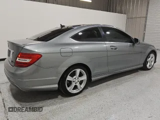 2015 Mercedes-Benz C 250 with VIN WDDGJ4HB3FG366629, listed as a Copart auction lot 56400615 with 38,262 mi miles and Clean title. Bid and sale history available at DreamBid. Image 3.