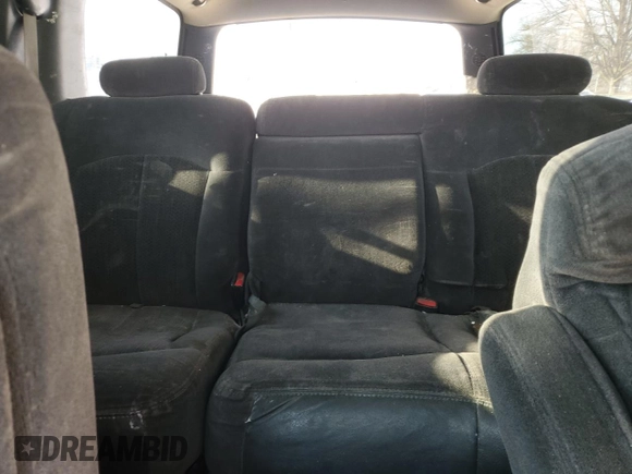 2002 Chevrolet Suburban LS with VIN 1GNFK16Z82J135148, listed as a Copart auction lot 45701285 with 270,757 mi miles and Salvage Title. Bid and sale history available at carsss.com. Image 10.