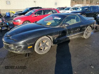 1998 Pontiac Firebird with VIN 2G2FS22K2W2214739, listed as a Copart auction lot 43852925 with 0 mi miles and Clean Title. Bid and sale history available at carsss.com. Image 1.