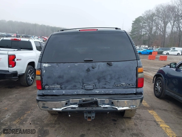 2004 Chevrolet Tahoe LT with VIN 1GNEC13Z24J330050, listed as a IAAI auction lot 41802659 with 278,497 mi miles. Bid and sale history available at carsss.com. Image 16.