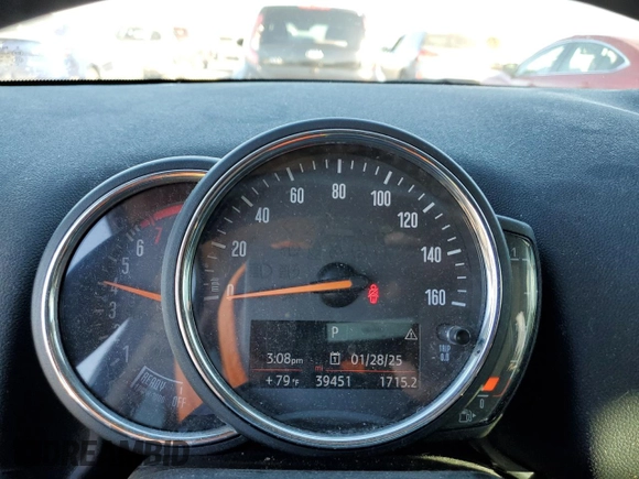 2018 MINI Countryman Cooper z VIN WMZYS7C31J3E08411, wystawiony jako Copart lot #43066195 z przebiegiem 39 451 mil mil oraz Szkoda całkowita • Salvage title. Historia ofert i sprzedaży dostępna na DreamBid. Obrazek 9.
