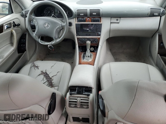 2007 Mercedes-Benz C 280 Luxury with VIN WDBRF92H37F932177, listed as a Copart auction lot 51759975 with 164,825 mi miles and Salvage title. Bid and sale history available at DreamBid. Image 8.