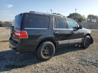 2011 Lincoln Navigator z VIN 5LMJJ2H54BEJ04714, wystawiony jako Copart lot #83490764 z przebiegiem 82 685 mil mil oraz Szkoda całkowita • Salvage title. Historia ofert i sprzedaży dostępna na DreamBid. Obrazek 3.
