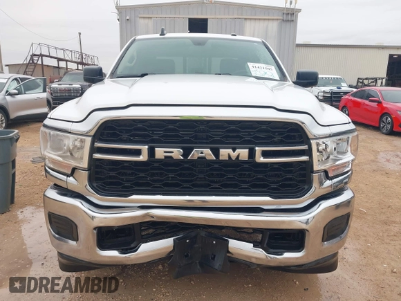 2020 Ram 2500 Tradesman with VIN 3C6UR5CJ8LG174124, listed as a IAAI auction lot 41421505 with 69,330 mi miles. Bid and sale history available at carsss.com. Image 12.