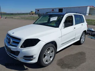 2015 Mercedes-Benz GLK 350 z VIN WDCGG8JBXFG374943, wystawiony jako IAAI lot #42201894 z przebiegiem 114 804 mil mil oraz . Historia ofert i sprzedaży dostępna na DreamBid. Obrazek 2.