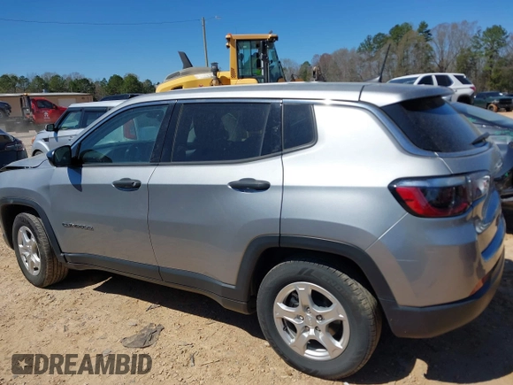 2022 Jeep Compass Sport with VIN 3C4NJCAB7NT217818, listed as a IAAI auction lot 41859331 with 26,682 mi miles and . Bid and sale history available at carsss.com. Image 14.