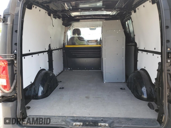 2020 Mercedes-Benz Metris Cargo z VIN W1YV0BEY0L3727010, wystawiony jako Copart lot #61809493 z przebiegiem 56 924 mil mil oraz . Historia ofert i sprzedaży dostępna na DreamBid. Obrazek 11.