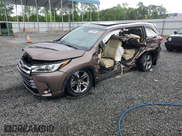 2018 Toyota Highlander Limited z VIN 5TDDZRFH6JS832904, wystawiony jako Copart lot #54109505 z przebiegiem Nie podano mil oraz Nie do naprawy • Non repairable. Historia ofert i sprzedaży dostępna na DreamBid. Obrazek 1.