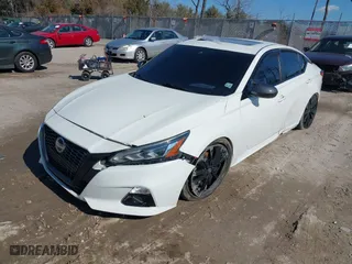 2022 Nissan Altima 2.5 SR with VIN 1N4BL4CV5NN301183, listed as a IAAI auction lot 41664595 with 76,957 mi miles. Bid and sale history available at carsss.com. Image 18.