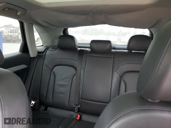 2015 Audi Q3 Prestige with VIN WA1FFCFS2FR001183, listed as a Copart auction lot 83607164 with 80,430 mi miles and Salvage title. Bid and sale history available at DreamBid. Image 10.