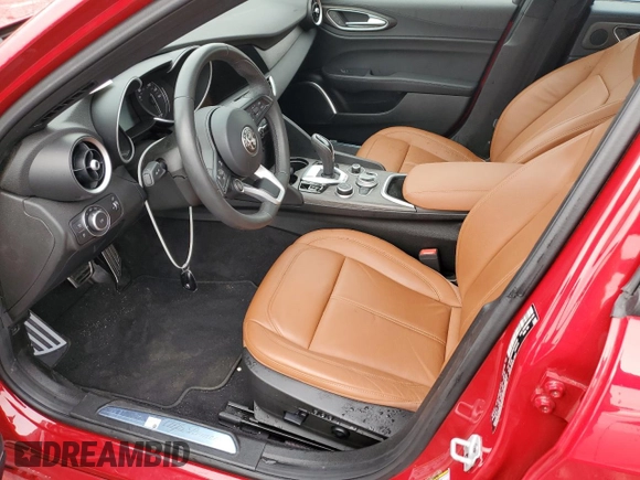 2022 Alfa Romeo Giulia Veloce with VIN ZARFANBN8N7658991, listed as a Copart auction lot 47503363 with 10,150 mi miles. Bid and sale history available at carsss.com. Image 7.