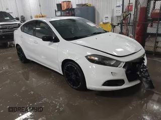 2015 Dodge Dart SXT z VIN 1C3CDFBB5FD253081, wystawiony jako IAAI lot #41956279 z przebiegiem 177 608 mil mil oraz . Historia ofert i sprzedaży dostępna na DreamBid. Obrazek 1.