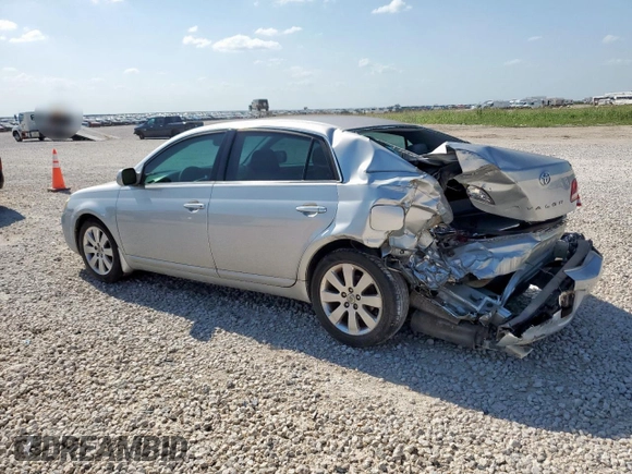 2006 Toyota Avalon XL z VIN 4T1BK36B56U137851, wystawiony jako Copart lot #59928655 z przebiegiem 170 112 mil mil oraz Szkoda całkowita • Salvage title. Historia ofert i sprzedaży dostępna na DreamBid. Obrazek 2.