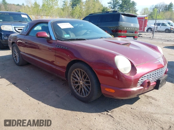 2004 Ford Thunderbird Deluxe with VIN 1FAHP60A34Y110824, listed as a IAAI auction lot 42155374 with 77,042 mi miles. Bid and sale history available at carsss.com. Image 1.