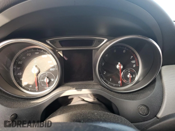 2018 Mercedes-Benz GLA 250 z VIN WDCTG4EB9JJ491538, wystawiony jako Copart lot #53695015 z przebiegiem Nie podano mil oraz Szkoda całkowita • Salvage title. Historia ofert i sprzedaży dostępna na DreamBid. Obrazek 9.