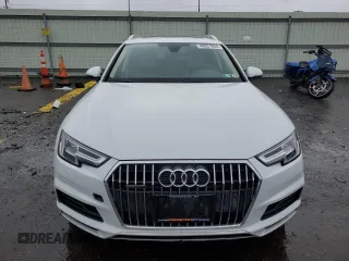 2018 Audi A4 allroad Premium Plus with VIN WA18NAF4XJA068476, listed as a Copart auction lot 48801864 with 74,852 mi miles. Bid and sale history available at carsss.com. Image 5.