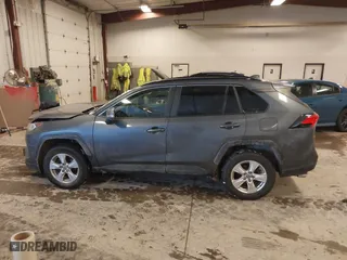 2019 Toyota RAV4 XLE with VIN JTMP1RFV5KD009999, listed as a IAAI auction lot 41639748 with 107,286 mi miles. Bid and sale history available at carsss.com. Image 14.