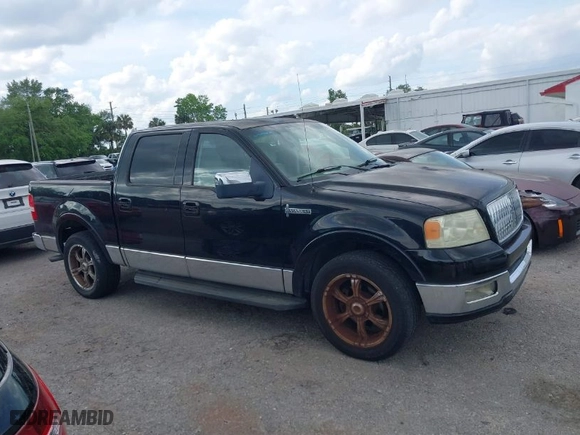 2006 Lincoln Mark LT with VIN 5LTPW165X6FJ01457, listed as a IAAI auction lot 41880692 with NaN miles. Bid and sale history available at carsss.com. Image 14.