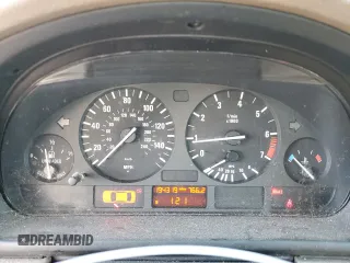 2003 BMW 5 Series 525i with VIN WBADT33433GF43797, listed as a Copart auction lot 70476904 with 194,319 mi miles and Salvage Title. Bid and sale history available at carsss.com. Image 9.