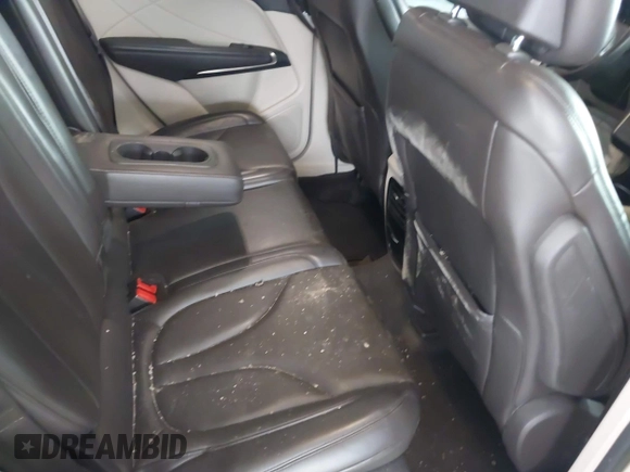 2018 Lincoln MKC Reserve с VIN 5LMCJ3C9XJUL23206, выставлен на аукционе IAAI как лот 42411951 с пробегом 60 904 миль миль и . История ставок и продаж доступна на DreamBid. Изображение 8.