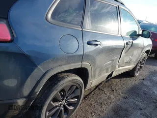 2021 Jeep Cherokee Latitude Lux with VIN 1C4PJMMXXMD206516, listed as a IAAI auction lot 41640424 with 95,068 mi miles and . Bid and sale history available at carsss.com. Image 6.