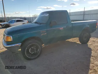 1994 Ford Ranger Splash with VIN 1FTCR10A3RPA41132, listed as a Copart auction lot 84054304 with 204,613 mi miles and Salvage Title. Bid and sale history available at carsss.com. Image 1.