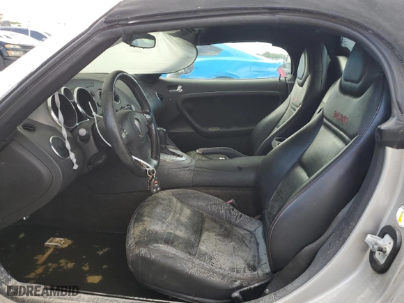 2007 Pontiac Solstice GXP with VIN 1G2MG35X27Y125134, listed as a Copart auction lot 76063104 with 0 mi miles and Salvage Title. Bid and sale history available at carsss.com. Image 7.