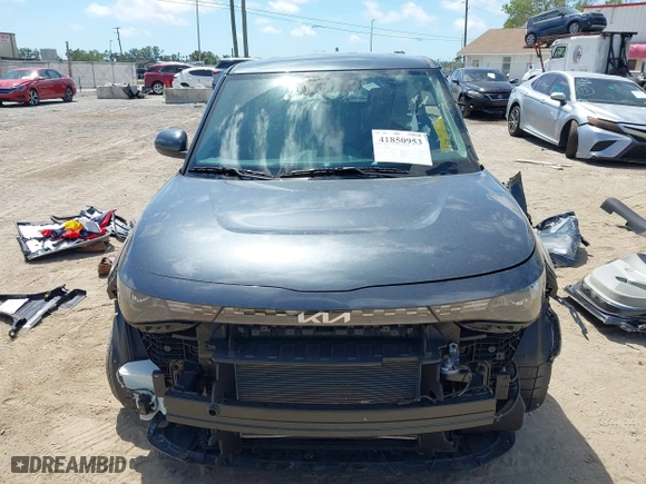 2024 Kia Soul LX with VIN KNDJ23AU3R7921070, listed as a IAAI auction lot 41850953 with 6,020 mi miles. Bid and sale history available at carsss.com. Image 13.