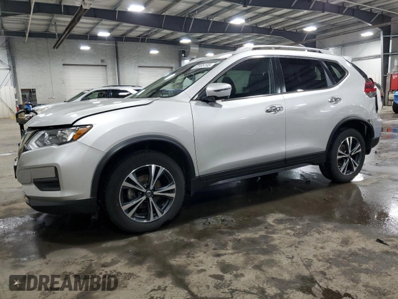 2019 Nissan Rogue SL with VIN 5N1AT2MV2KC827153, listed as a Copart auction lot 52805195 with 67,101 mi miles and Salvage Title. Bid and sale history available at carsss.com. Image 1.