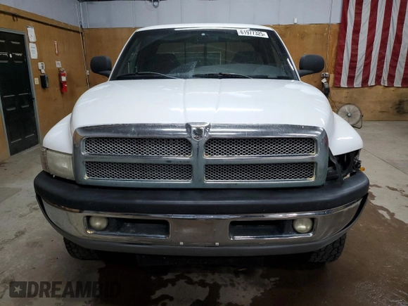 1999 Dodge 2500 with VIN 3B7KF23Z5XG126714, listed as a Copart auction lot 61977325 with 198,740 mi miles and Clean title. Bid and sale history available at DreamBid. Image 5.